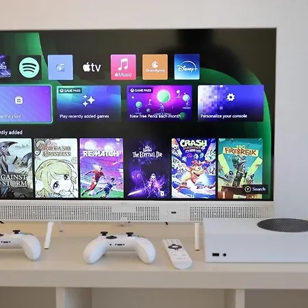 Bright & Cozy! Xbox, Netflix & Included Kladno