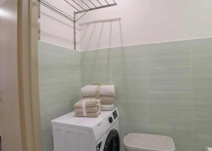 Bright & Cozy With Netflix & Xbox! Apartament